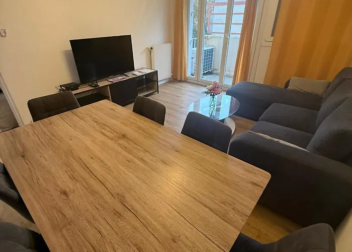 Spacieux T4 Pres Du Quartier Cartoucherie Διαμέρισμα